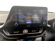 Toyota C-HR 1.8 VVT-h GPF Icon SUV 5dr Petrol Hybrid CVT Euro 6 (s/s) (122 ps) 18