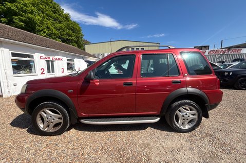 Land Rover Freelander TD4 FREESTYLE..LAST OWNER 14 YEARS..AIR CON..HEATED SEATS..SIDE STEPS.. 25