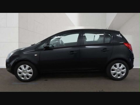 Vauxhall Corsa 1.4 Corsa Design AC Auto 5dr 9