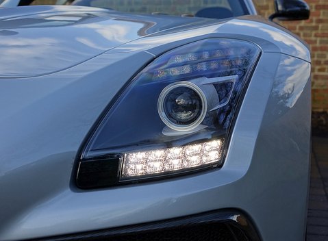 Mercedes-Benz SLS AMG Black Series 7