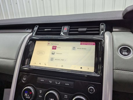 Land Rover Discovery 2.0 Discovery Luxury HSE SD4 Auto 4WD 5dr 96