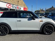 Mini Hatch COOPER 6