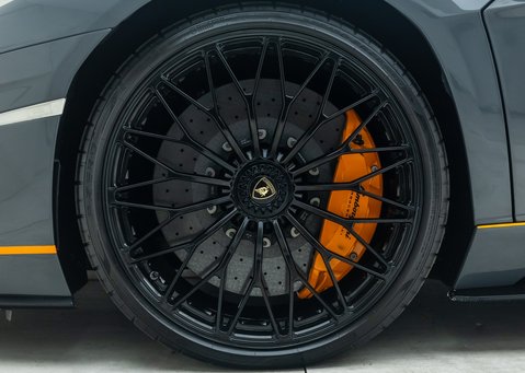 Lamborghini Aventador S LP 740-4 ROADSTER