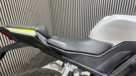 Yamaha R125 2019 NEW SHAPE ONLY 10K RUNNING LIGHT PROJECT SPORTS BIKE 125CC 24