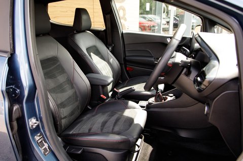 Ford Fiesta ST-LINE X EDITION MHEV 32