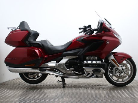 Honda GL1800 Goldwing GL 1800 GOLDWING J TOUR