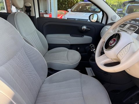 Fiat 500 1.2 Lounge Euro 4 3dr 19