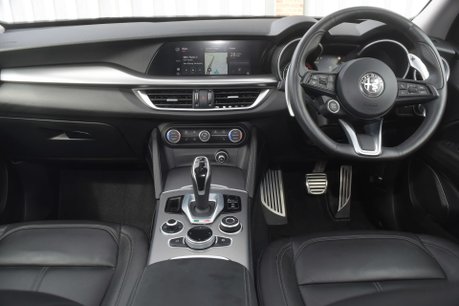 Alfa Romeo Stelvio TB SPRINT 28