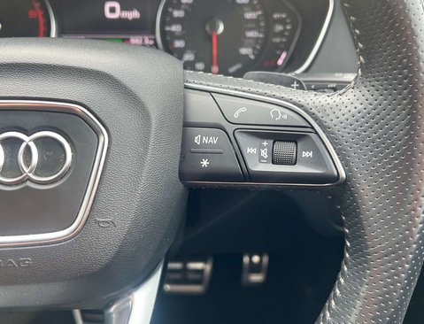 Audi Q5 2.0 Q5 Black Edition 40 TDI Quattro Semi-Auto 4WD 5dr 18