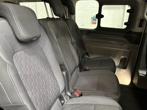Ford Transit Custom 340 LIMITED ECOBOOST KOMBI 16