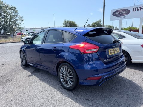 Ford Focus 1.0 ST-LINE NAVIGATION 7