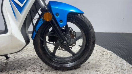 SYM Jet 2013 RUNNING PROJECT BIKE 50CC SCOOTER SPARES OR REPAIR MOPED 23