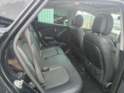 Hyundai ix35 PREMIUM CRDI 4