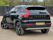 Volvo XC40 B4 INSCRIPTION PRO MHEV 2