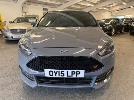 Ford Focus 2.0T EcoBoost ST-3 Hatchback 5dr Petrol Manual Euro 6 (s/s) (250 ps) 1