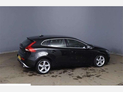 Volvo V40 2.0 T2 R-Design Euro 6 (s/s) 5dr 24