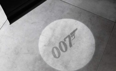 Land Rover Defender V8 26