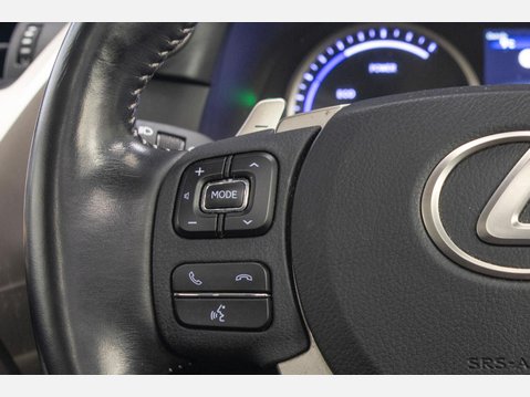 Lexus NX 2.5 300h GPF Premium SUV 5dr Petrol Hybrid E-CVT 4WD Euro 6 (s/s) (197 ps) 63