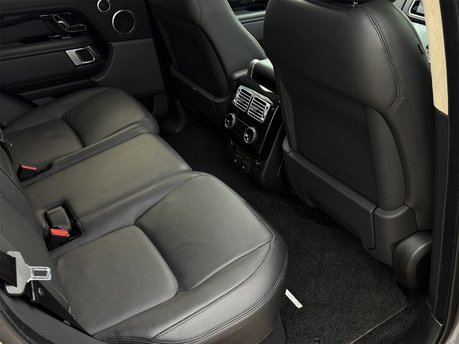 Land Rover Range Rover WESTMINSTER BLACK 58