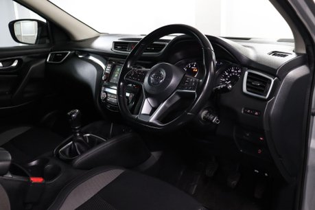 Nissan Qashqai DIG-T ACENTA PREMIUM 5