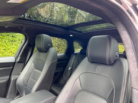 Jaguar F-Pace 2.0 D180 R-Sport Auto AWD Euro 6 (s/s) 5dr 34