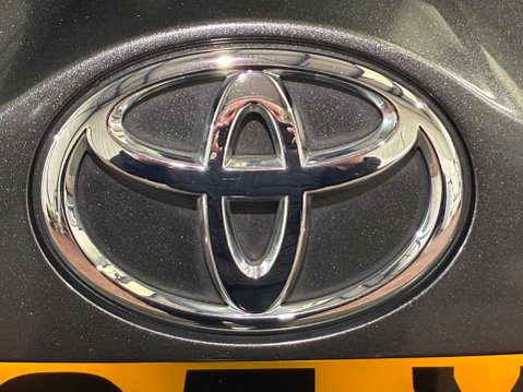 Toyota Rav4 2.0 D-4D Icon 4WD Euro 5 (s/s) 5dr 57