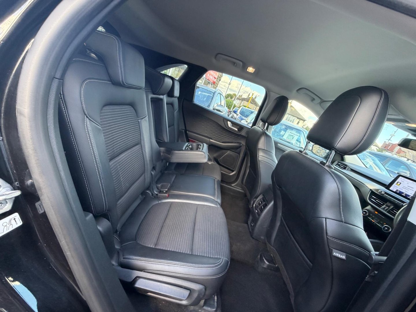 2020 Ford Kuga — image 11