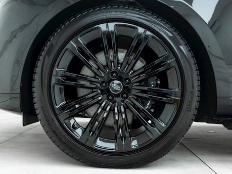 Land Rover Range Rover P530 First Edition 