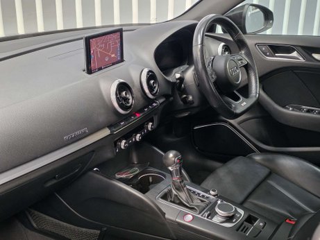 Audi S3 2.0 TFSI Black Edition Sportback 5dr Petrol S Tronic quattro Euro 6 (s/s) ( 4