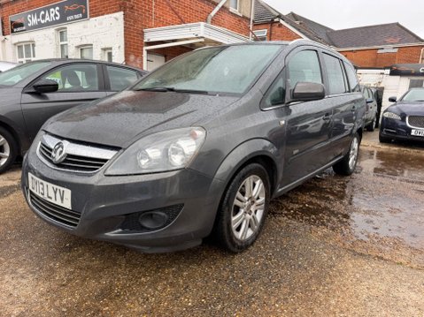 Vauxhall Zafira 1.7 CDTi ecoFLEX Design Euro 5 5dr (SNav) 3