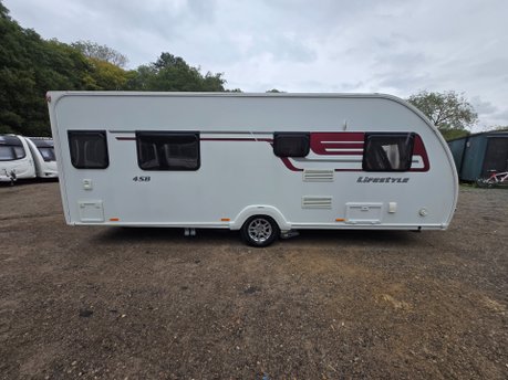 Swift Lifestyle 4 SB SR 4