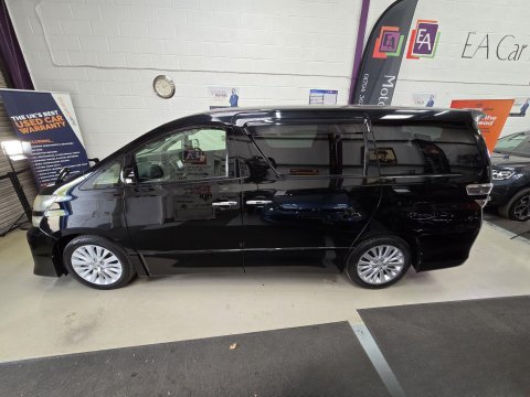 Toyota Vellfire 6