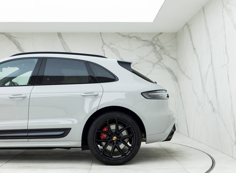 Porsche Macan GTS 26