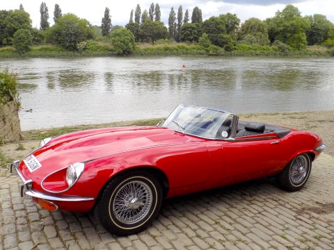 Jaguar E-Type S3 V12 Roadster 38
