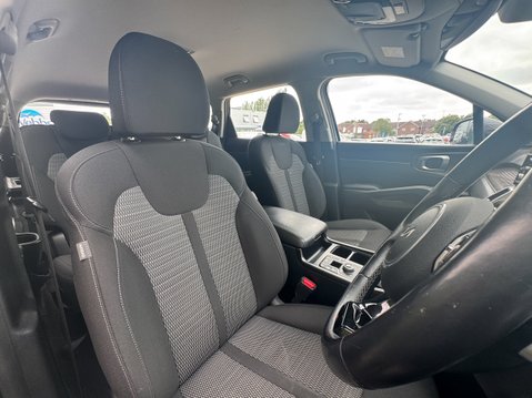Kia Sorento 1.6 h T-GDi 2 SUV 5dr Petrol Hybrid Auto AWD Euro 6 (s/s) (226 bhp) 11