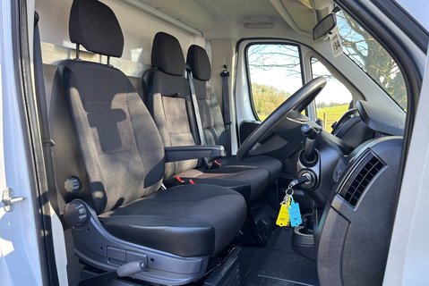 Citroen Relay 35 L3 140 ps BlueHdi Lo Loader Luton - Air Con 4