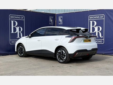 MG MG4 64kWh Trophy Long Range Hatchback 5dr Electric Auto (203 ps) 7
