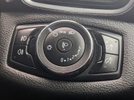 Ford B-Max ZETEC 27