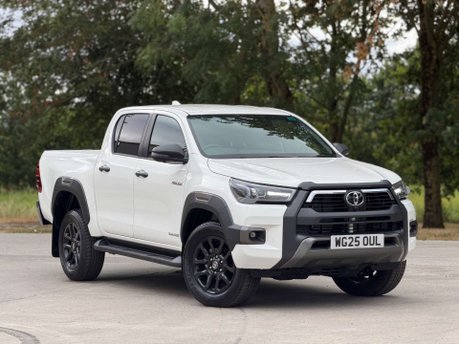 Toyota Hilux 2.8 Hilux Invincible X MHEV 4WD A 4WD 4dr