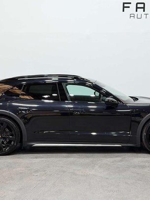 Porsche Taycan Performance Plus 93.4kWh 4S Cross Turismo 5dr Electric Auto 4WD (571 ps) 1