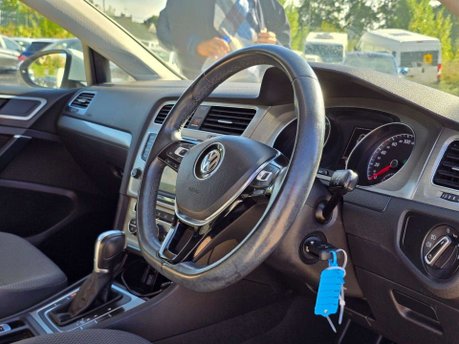 Volkswagen Golf 1.2 TSI BlueMotion Tech S Hatchback 5dr Petrol DSG Euro 5 (s/s) (105 ps) 21