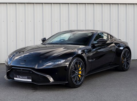 Aston Martin V8 Vantage 6