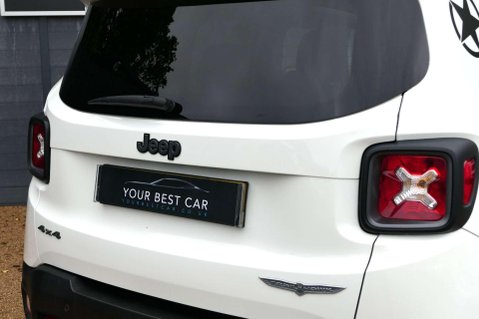 Jeep Renegade M-JET DESERT HAWK 9