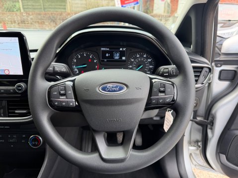 Ford Fiesta TREND 13