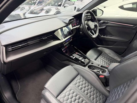 Audi RS3 2.5 TFSI Vorsprung Sportback 5dr Petrol S Tronic quattro Euro 6 (s/s) (400 37