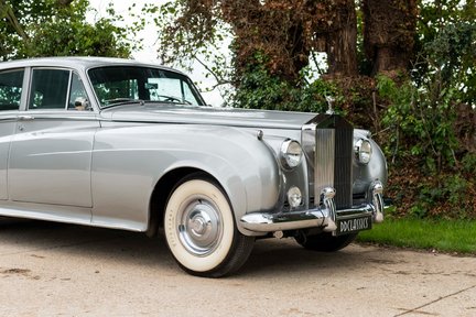 Rolls-Royce Silver Cloud II LWB 11