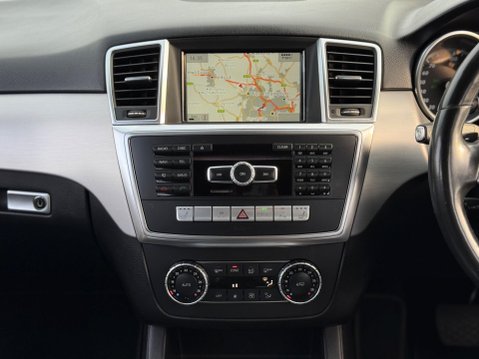 Mercedes-Benz M Class 2.1 ML250 BlueTEC AMG Sport G-Tronic 4WD Euro 6 (s/s) 5dr 27