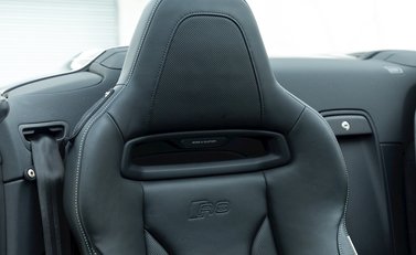 Audi R8 Spyder V10 Performance Carbon Black 14