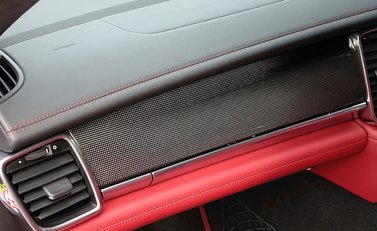 Porsche Panamera Turbo S 22