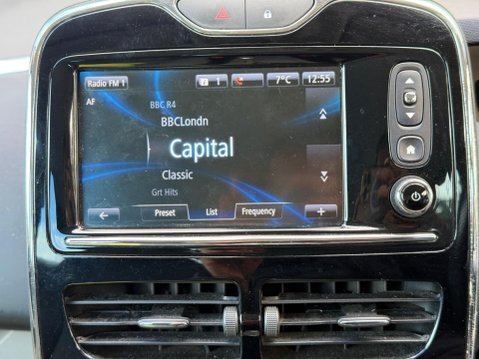 Renault Zoe 22kWh Dynamique Nav Auto 5dr (Battery Lease) 24